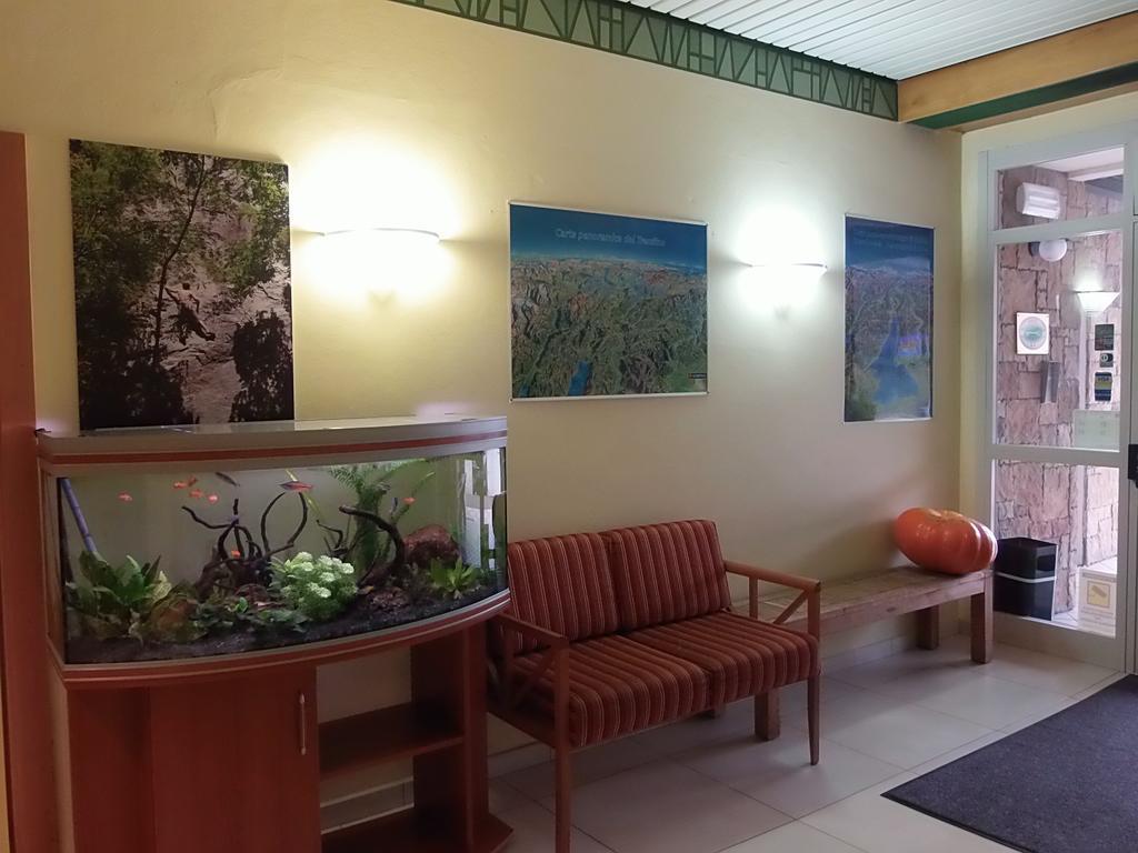 Hotel Vezzano Bagian luar foto