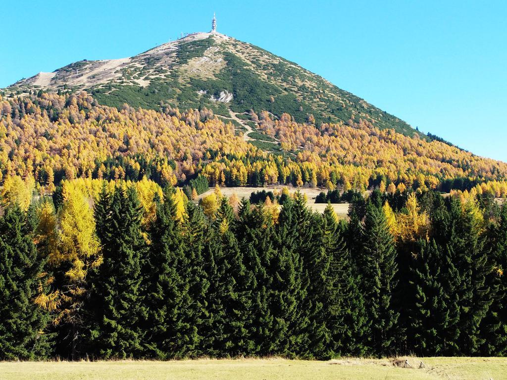 Hotel Vezzano Bagian luar foto