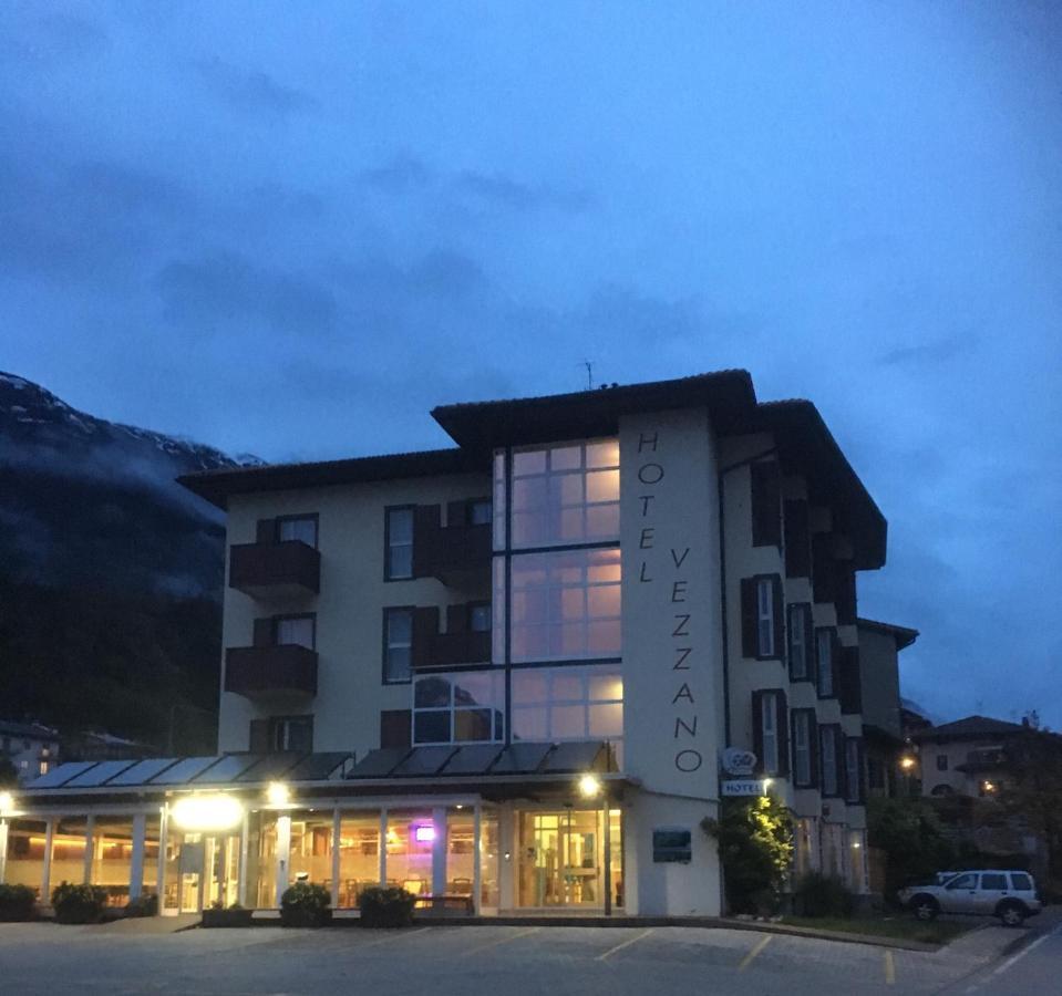 Hotel Vezzano Bagian luar foto